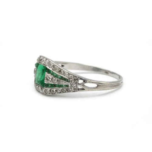 Bague 56 Art déco - Bague en platine avec émeraudes et diamants 58 Facettes 1153