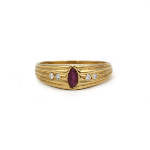 Bague 52 Bague en or jaune 750 avec diamants et rubis 58 Facettes 1330