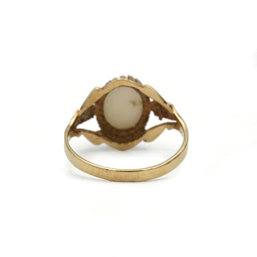 Bague 53 Bague en or jaune 750 avec opale 58 Facettes 1324