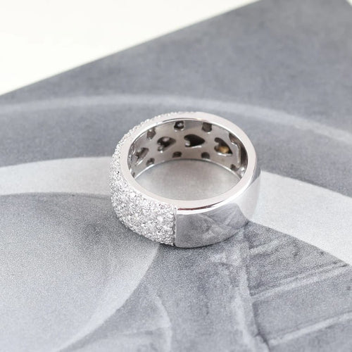 421ba649-775f-449b-d948-01831e3aa800