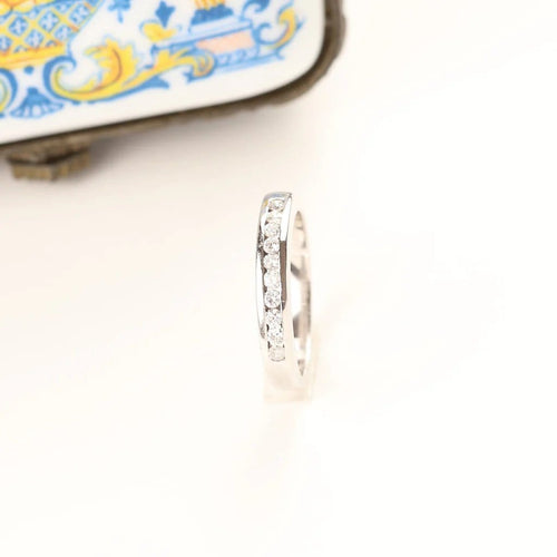Bague 55 Alliance demi-éternité - Bague en or blanc 18 carats et diamants 58 Facettes 158/23