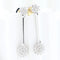 Boucles d'oreilles Boucles d'oreilles longues à rosettes en or blanc 18 carats et diamants 58 Facettes VV1-F