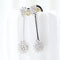 Boucles d'oreilles Boucles d'oreilles longues à rosettes en or blanc 18 carats et diamants 58 Facettes VV1-F