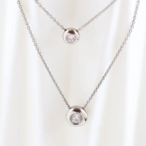 Collier Collier ras-du-cou serti de diamants en or blanc 18 carats 58 Facettes 131366AB