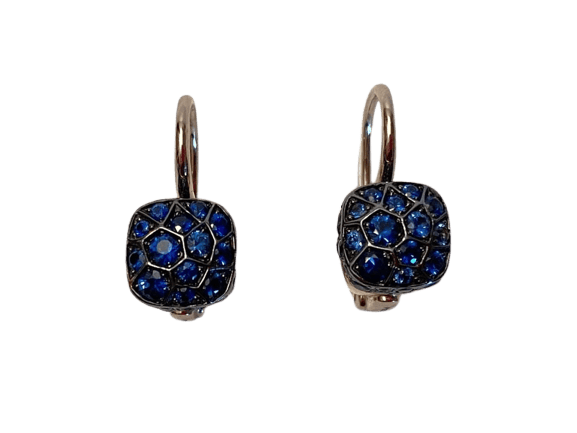 Boucles d'oreilles Pomellato Nudo - Boucles d'oreilles en or blanc et saphirs bleus 58 Facettes