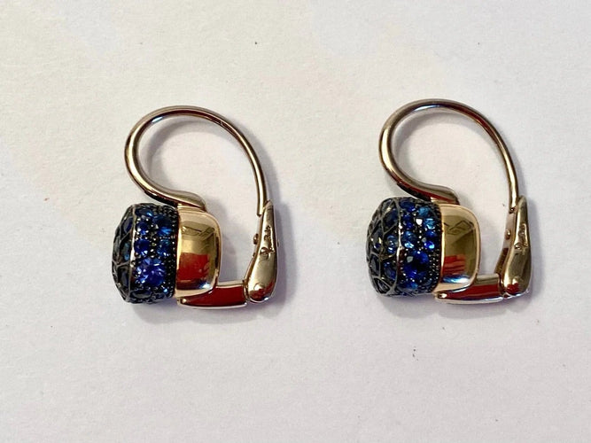 Boucles d'oreilles Pomellato Nudo - Boucles d'oreilles en or blanc et saphirs bleus 58 Facettes
