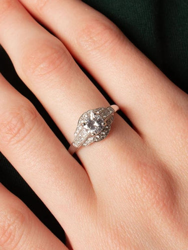 Bague 54 Solitaire - Bague en or blanc 18 ct et diamants 58 Facettes 6296A