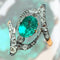 Bague 55 Bague émeraude et diamants taille ancienne en or jaune 18 carats 58 Facettes pa2c