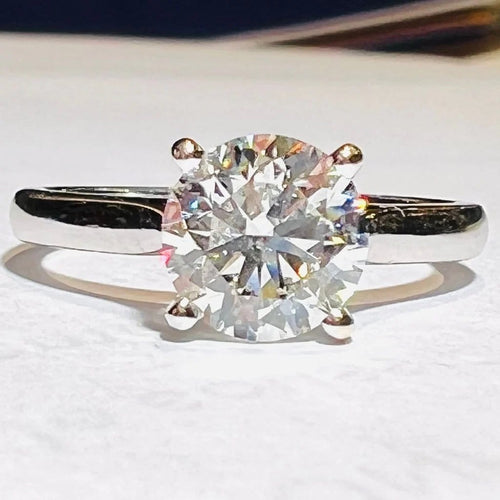 Bague 53 Solitaire - Bague en or blanc avec diamant 1,51 ct 58 Facettes 7866 A