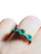 Bague 53 Bague demi-alliance en or blanc 18 carats, émeraudes et diamants 58 Facettes 7822 A