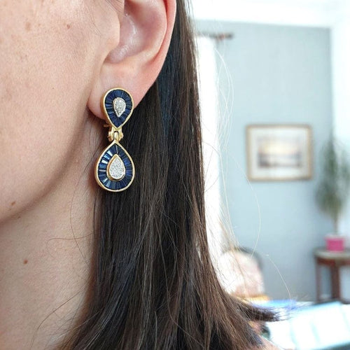 Boucles d'oreilles Rosée - Boucles d’oreilles goutte en or jaune 18k, saphirs et diamants 58 Facettes 206