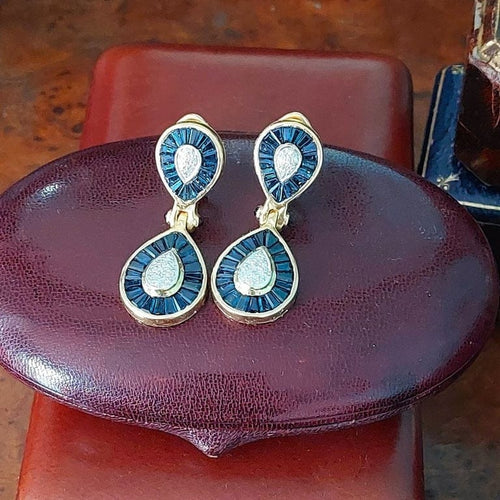 Boucles d'oreilles Rosée - Boucles d’oreilles goutte en or jaune 18k, saphirs et diamants 58 Facettes 206
