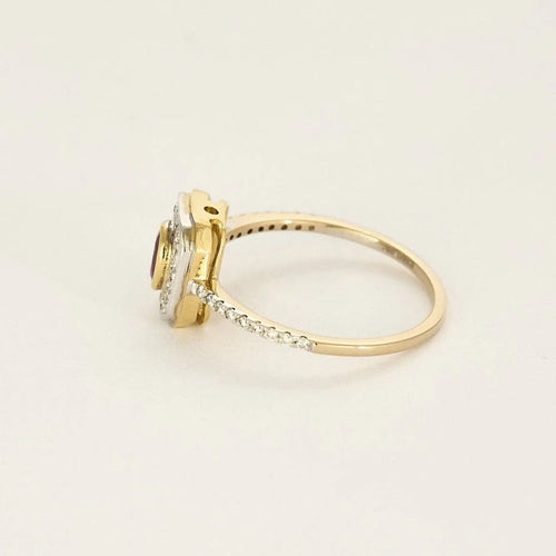Bague 55.5 Bague rectangle en or jaune et gris 18k, rubis et diamants 58 Facettes PL08