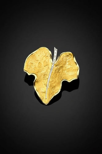 Broche Broche feuille de lierre en or jaune et diamants 58 Facettes