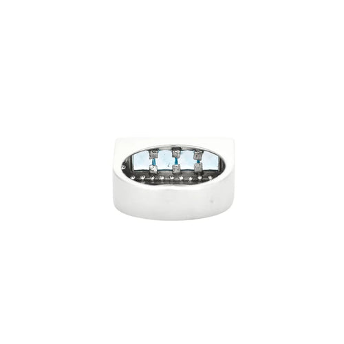 Bague 55 Bague chevalière en or gris 18 K avec topazes bleues et diamants 58 Facettes 32300203