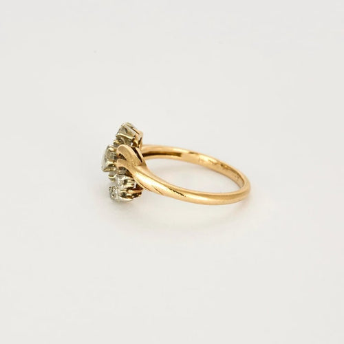 Bague 57 Bague fleur sertie de diamants en or jaune et or gris 14k 58 Facettes 31300600