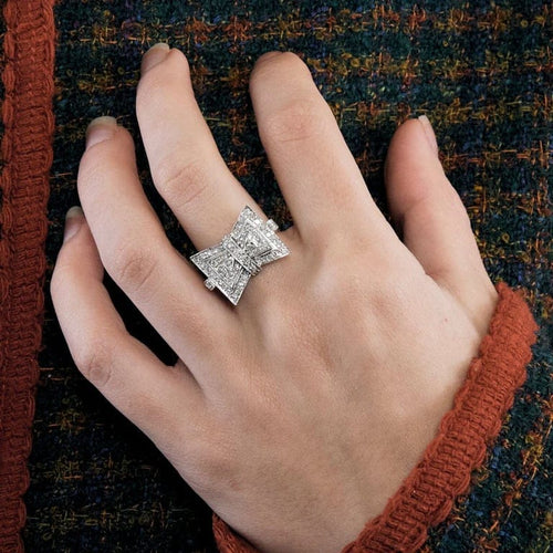 Bague 51.5 Bague papillon pavée de diamants en or gris 750 58 Facettes 31300609