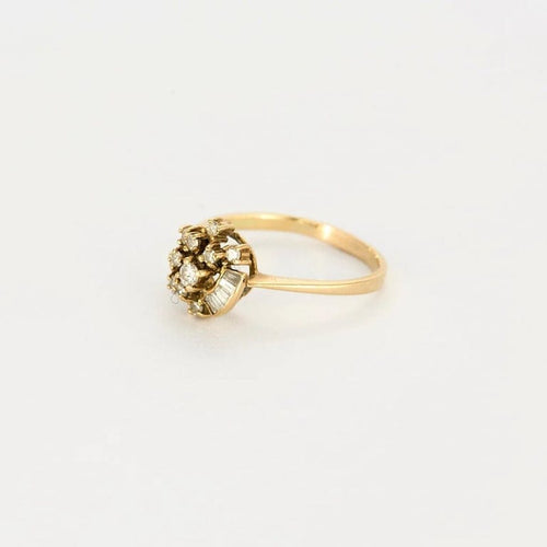 Bague 51.5 Bague bouton de fleur en or jaune et blanc 14K et diamants 58 Facettes 31300603