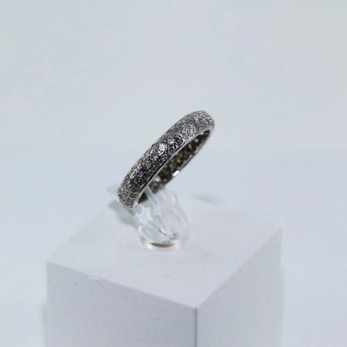 Bague 53 Alliance tour complet en or gris 18 carats sertie de diamants 58 Facettes