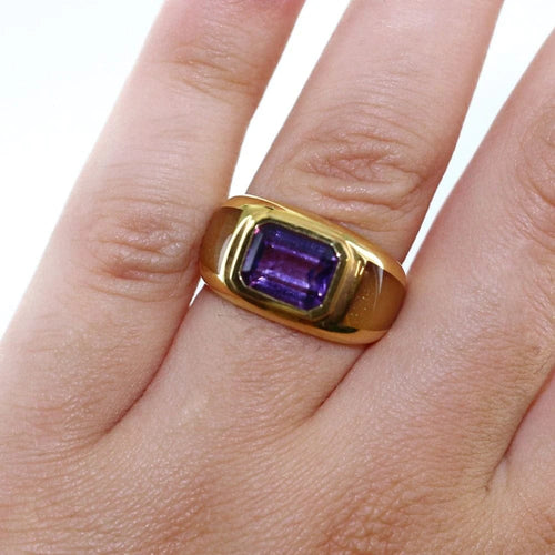 Bague 54 Bague en or jaune et améthyste 58 Facettes
