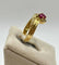 Bague 53 Bague entrelacée rubis et diamants en or jaune 18 carats 58 Facettes