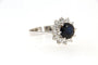 Bague 54 Bague marguerite forme fleur en or gris 18 carats, saphir et diamants 58 Facettes 6395y