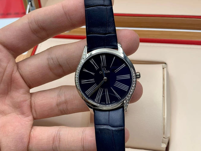 Montre Omega De Ville Trésor - Montre 36 mm en acier et cuir 58 Facettes