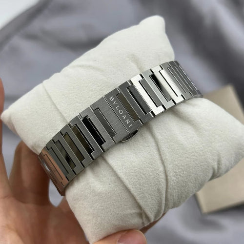 7fad00b8-50ea-4e71-cd1e-c3abba731f00