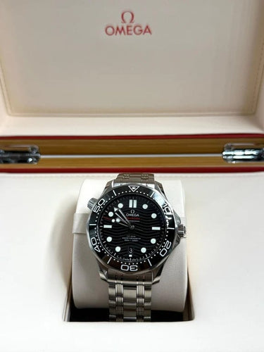 Montre OMEGA Seamaster Diver 300M - Montre 42 mm acier noir 58 Facettes JLS