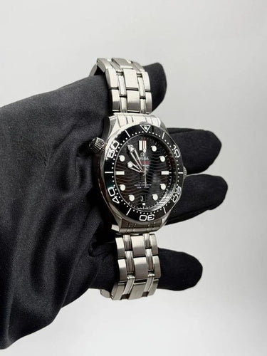 Montre OMEGA Seamaster Diver 300M - Montre 42 mm acier noir 58 Facettes JLS