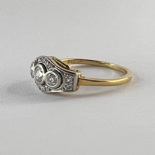 Bague 51.5 Bague ancienne en or jaune 18k et or gris avec diamants 58 Facettes LOT 3570