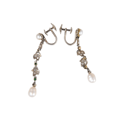 Boucles d'oreilles Pendants d’oreilles - Motifs floraux en or gris 18 carats, émeraudes et diamants 58 Facettes
