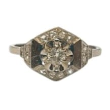 Bague 54 Bague Art déco en or gris 18 carats et platine, diamants 58 Facettes