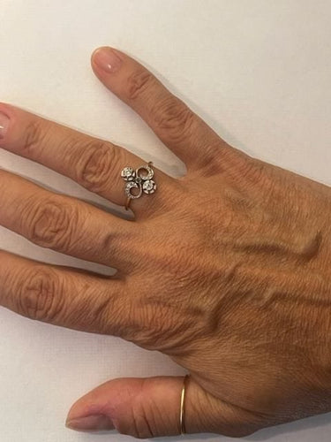 09350fd9-de20-42fc-9ca3-b5110792ec00