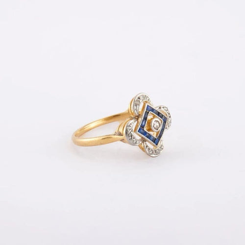 Bague 55.5 Bague quadrilobée - Saphirs et diamants en or jaune 18 carats 58 Facettes