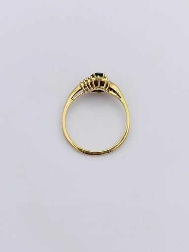 Bague 57 Bague tourbillon en or 18k, saphir et diamants 58 Facettes