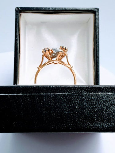 8500fcfc-595b-421d-ea37-eba92a3fd300