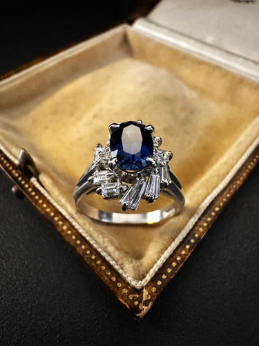 Bague 53 Bague en platine avec saphir et diamants 58 Facettes