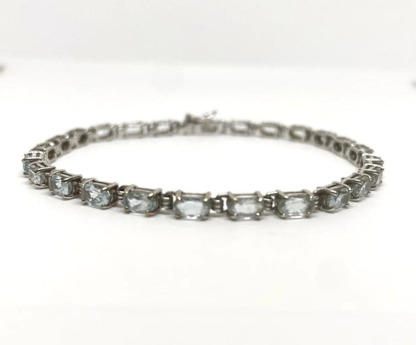 Bracelet Bracelet rivière de topazes en or gris 750 58 Facettes