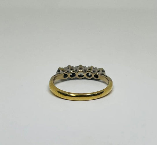 Bague 51.5 Bague en or jaune 750 sertie de 5 diamants 0,53 ct 58 Facettes