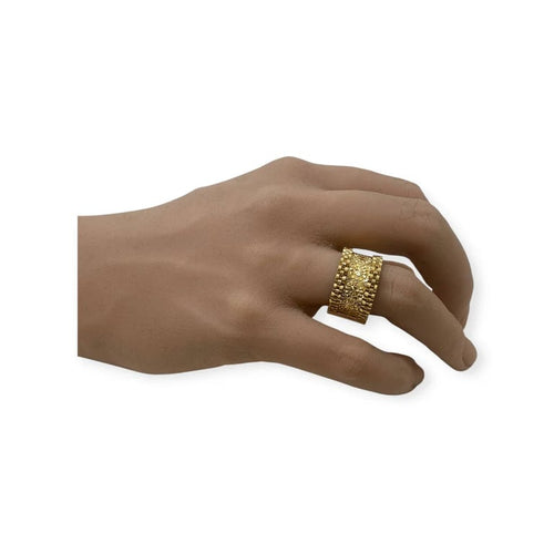 Bague 57 Bague large travaillée en or jaune 750 (18k) 58 Facettes 330086365