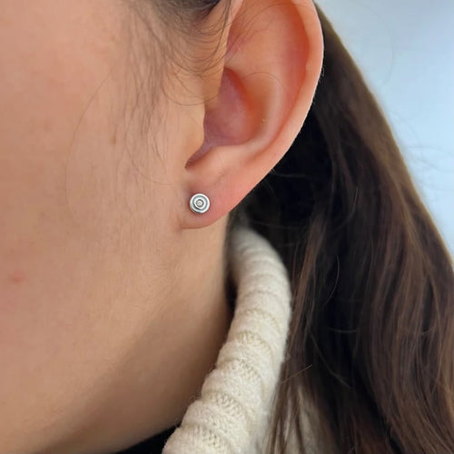 86093531-23ab-4b6e-6b85-e30336fbfa00