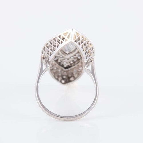 Bague 56 Bague marquise navette en or blanc 18 ct et diamants 58 Facettes HS20833