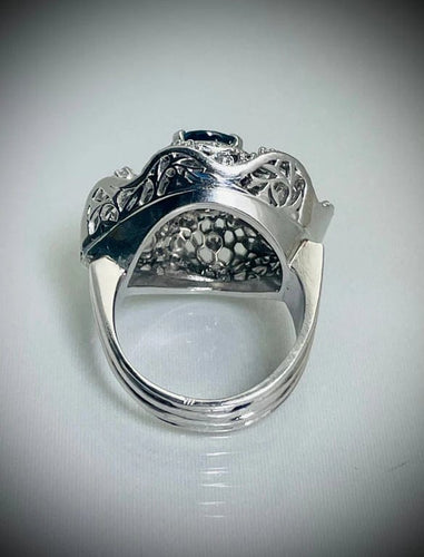 Bague 53 Bague dentelle - Saphir de Ceylan et diamants en platine (1950) 58 Facettes
