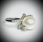 Bague 54 Bague perle des mers du Sud et diamants en or blanc 18 carats 58 Facettes