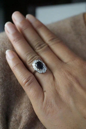Bague 48 Bague pompadour Art déco en or blanc 18 carats saphir et diamants 58 Facettes SQ0030869