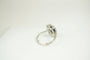 Bague 48 Bague pompadour Art déco en or blanc 18 carats saphir et diamants 58 Facettes SQ0030869
