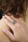 Bague 53 Bague cible ancienne en or jaune 14 carats, saphirs et diamants 58 Facettes SQ5946394