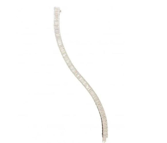 Bracelet Bracelet ligne en or gris et diamants baguette 58 Facettes 227393