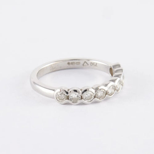 Bague 50 Demi-alliance - Bague en or gris 750 sertie clos de diamants 58 Facettes 750